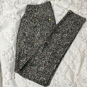 Michael Kors Leggings size P/S black, cream and a little red.
